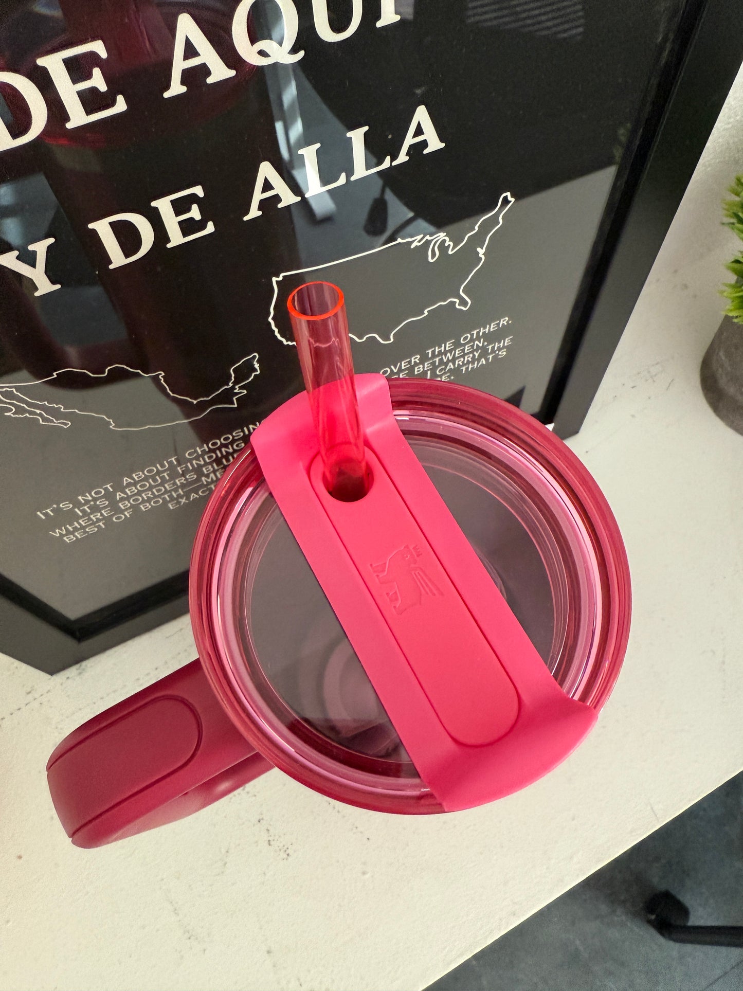 Fuschia Pink 30oz Sbux Stanley